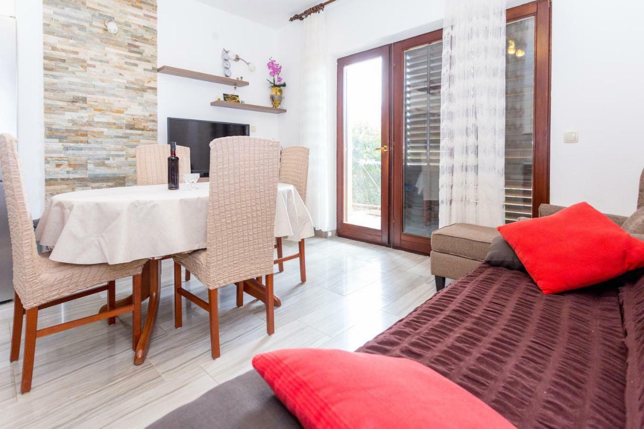 Iva Brstilo Apartment *