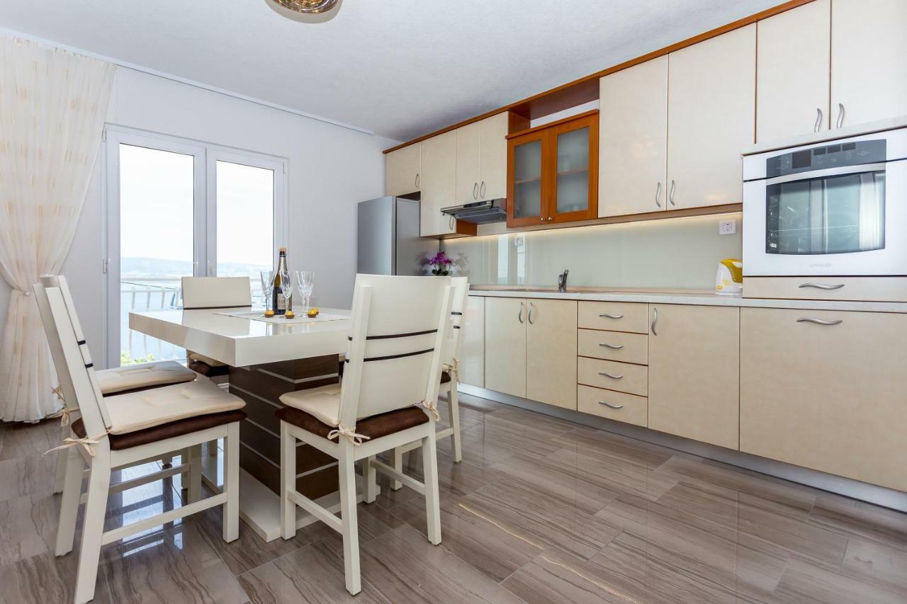 Apartment Iva Brstilo Omis