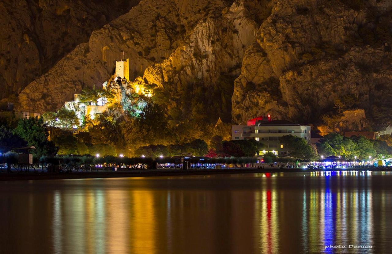 Iva Brstilo * Omis